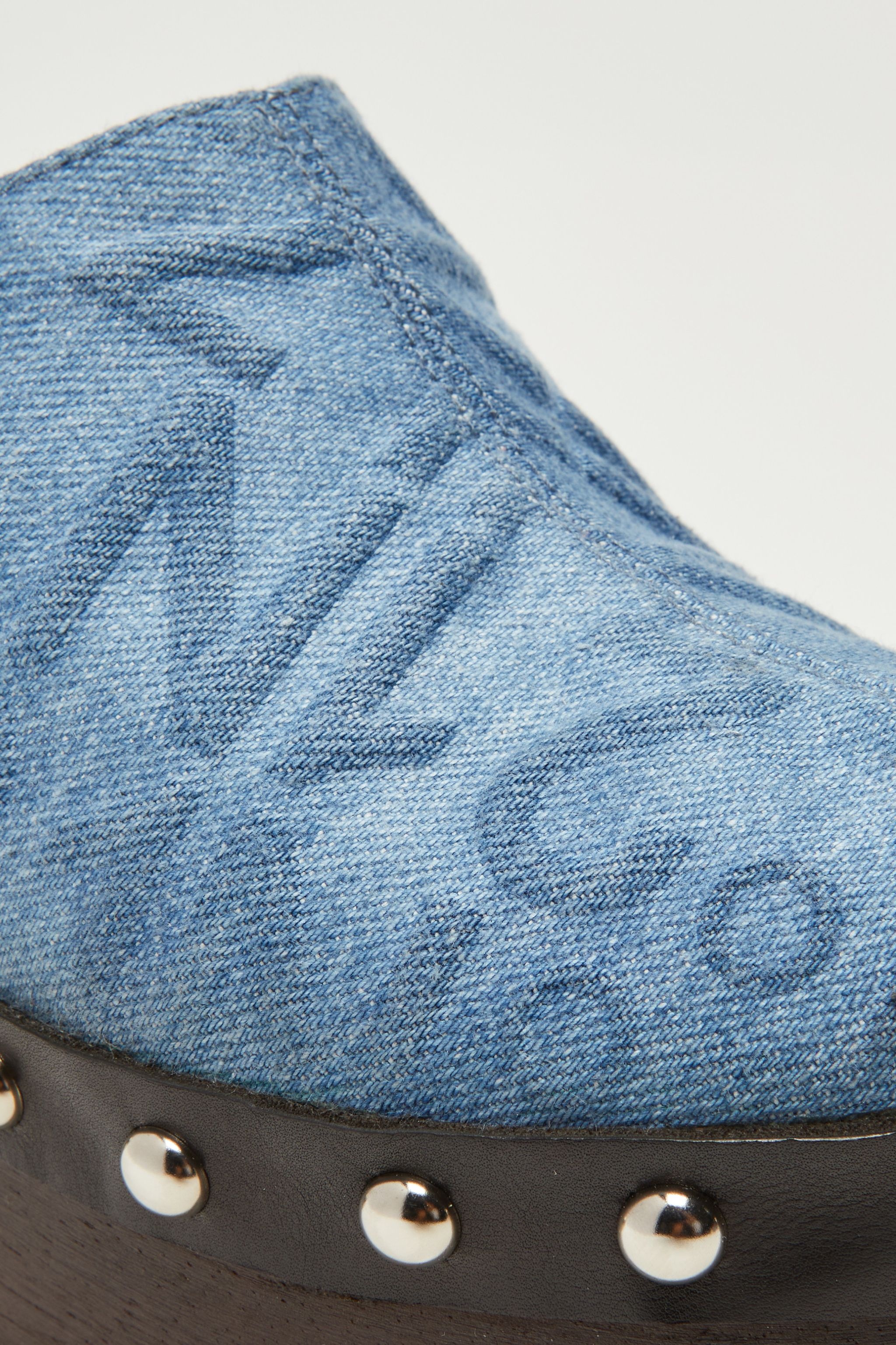 LOGO-EMBOSSED CLOGS - 5