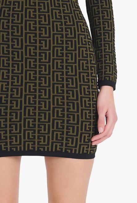 Short khaki and black wool dress with monogram print - 8