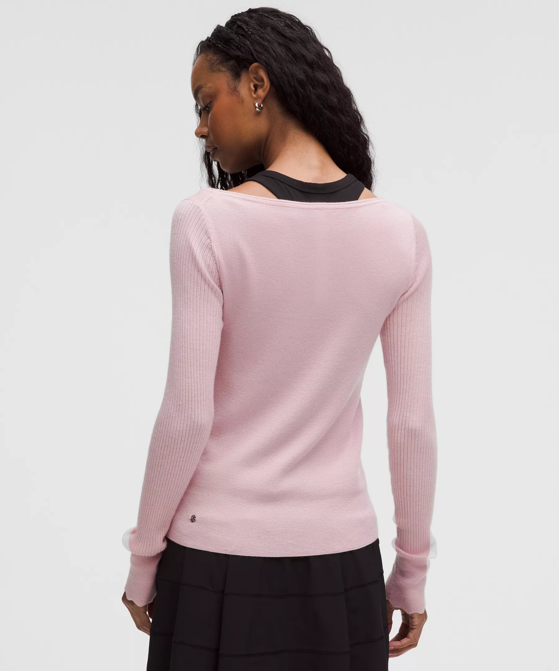 Cashmere Scalloped Cuff Crewneck - 3