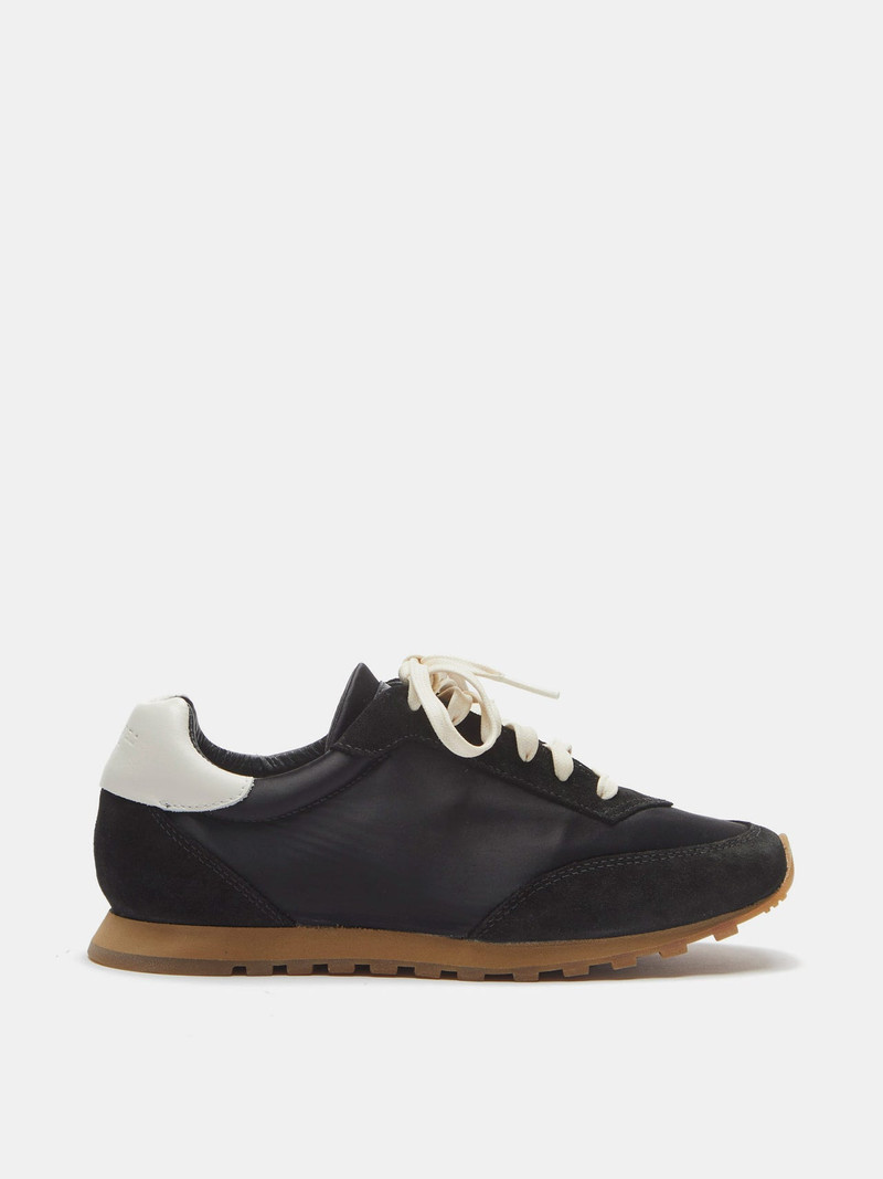Slim Runner / Black Satin 1