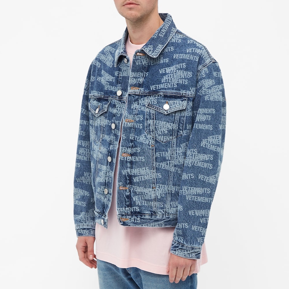 VETEMENTS All Over Logo Denim Jacket - 5