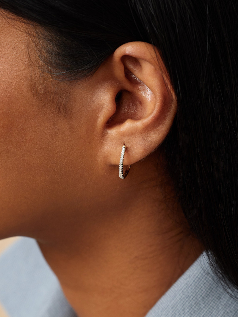 STONE AND STRAND Medium Oval 14-karat Gold Diamond Hoop Earrings outlook