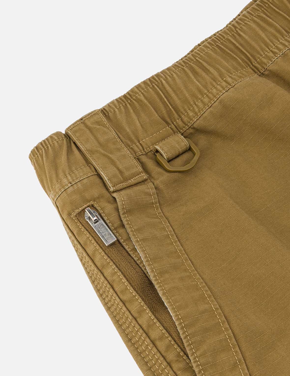 Kamon and "91" Appliqué Embroidery Regular Fit Cargo Shorts - 9