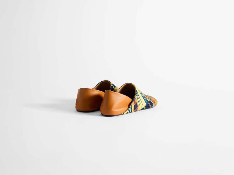 MENS SLIPPER MULES IN BLUE & MULTI 5