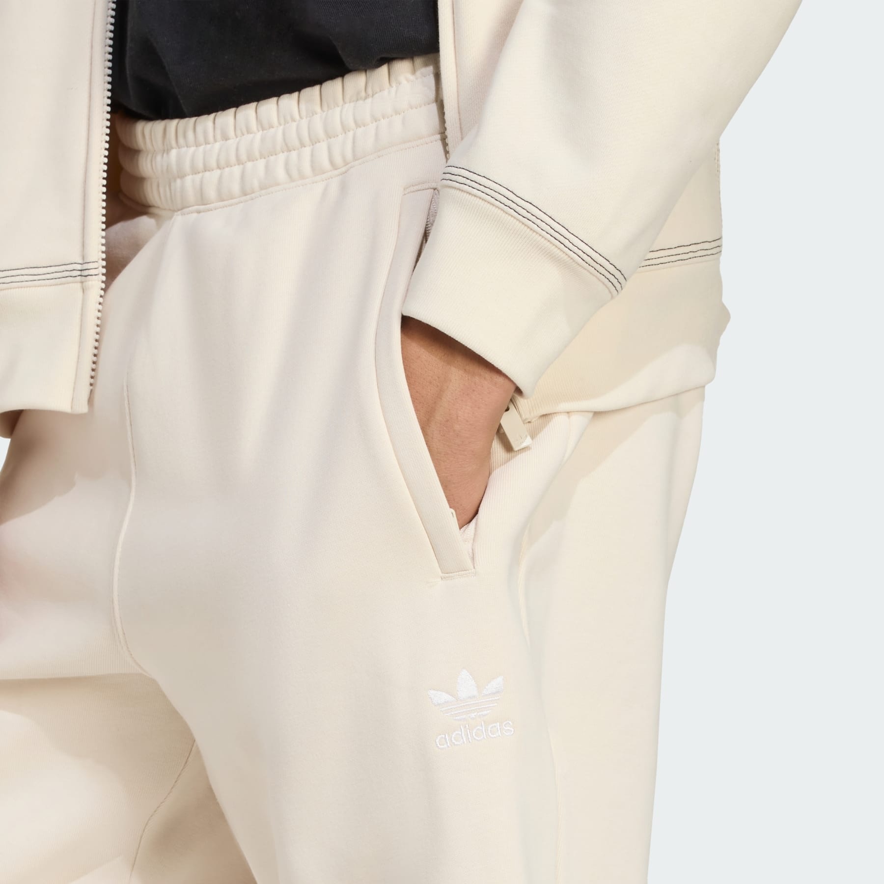 Trefoil Essentials Shorts - 5