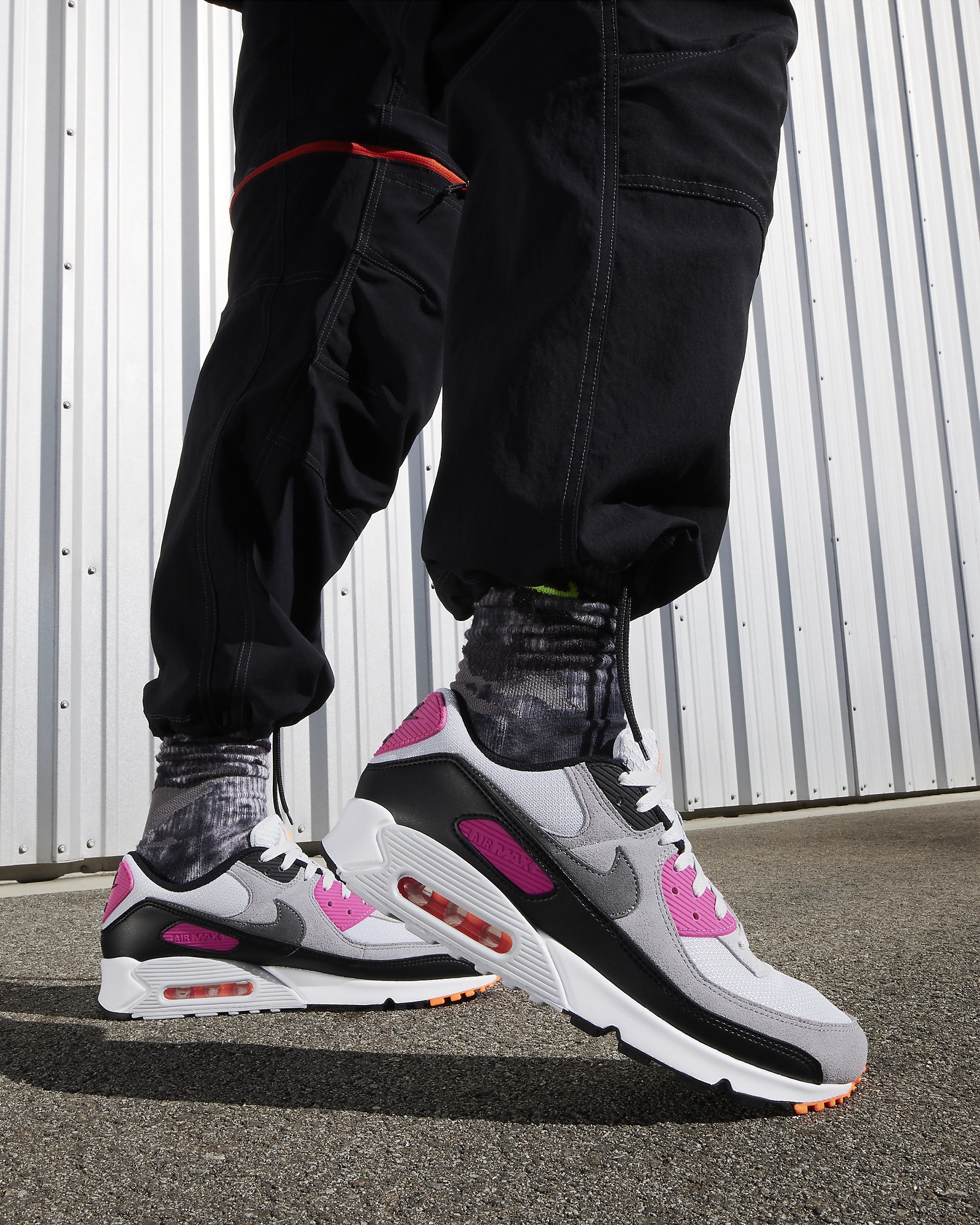 Nike Air Max 90 Men's Shoes - 2
