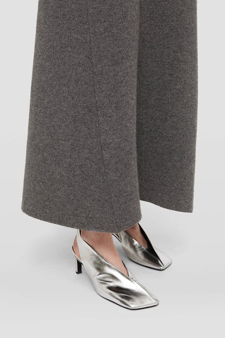 Pumps - 7