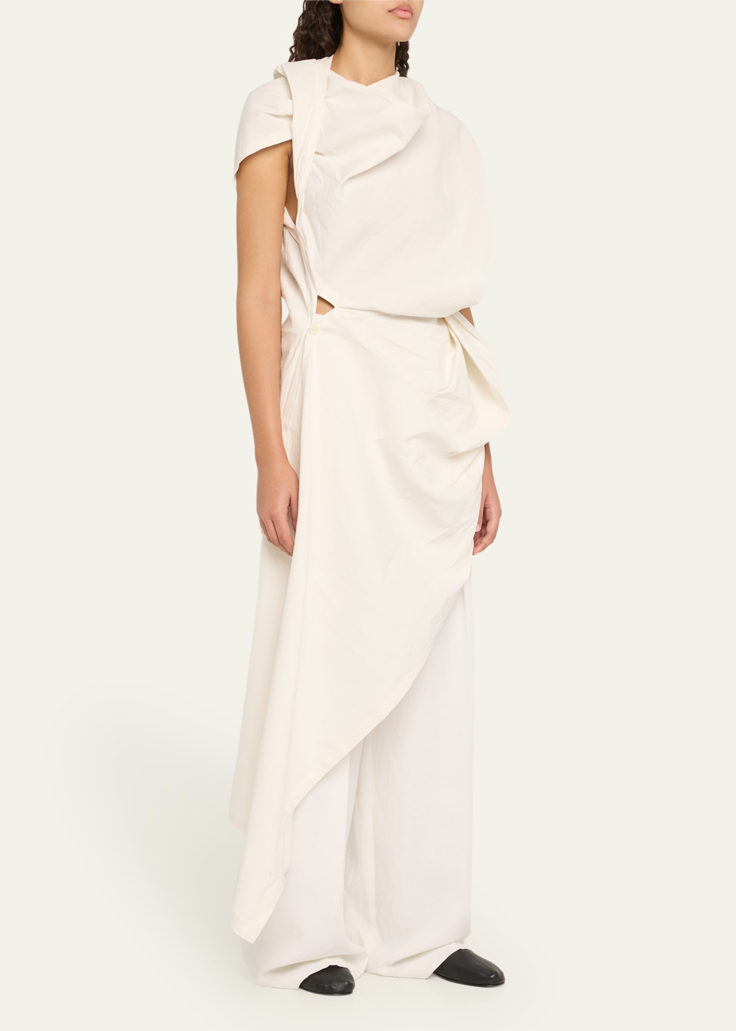 UN3D. ASYMME DRAPE OP ¥39,600 ISSEY MIYAKE Envision Draped Asymmetric Top
