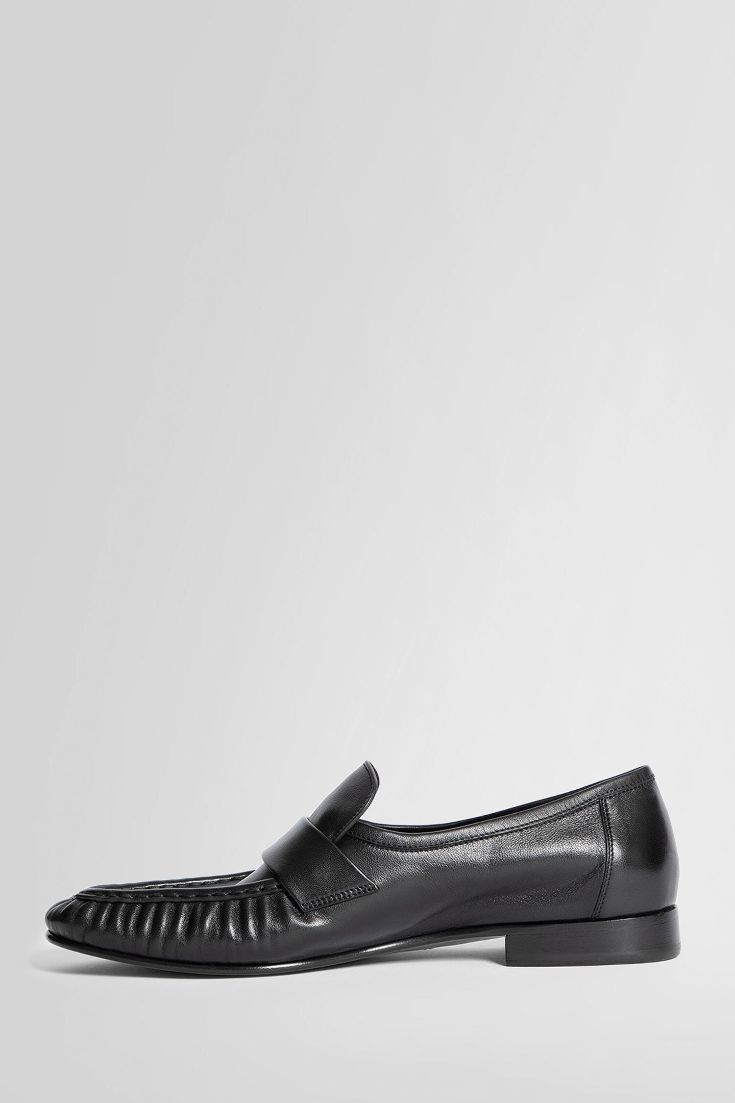 THE ROW MAN BLACK LOAFERS - 4