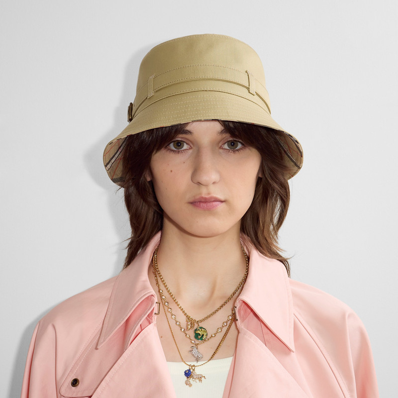 Burberry Gabardine Bucket Hat outlook
