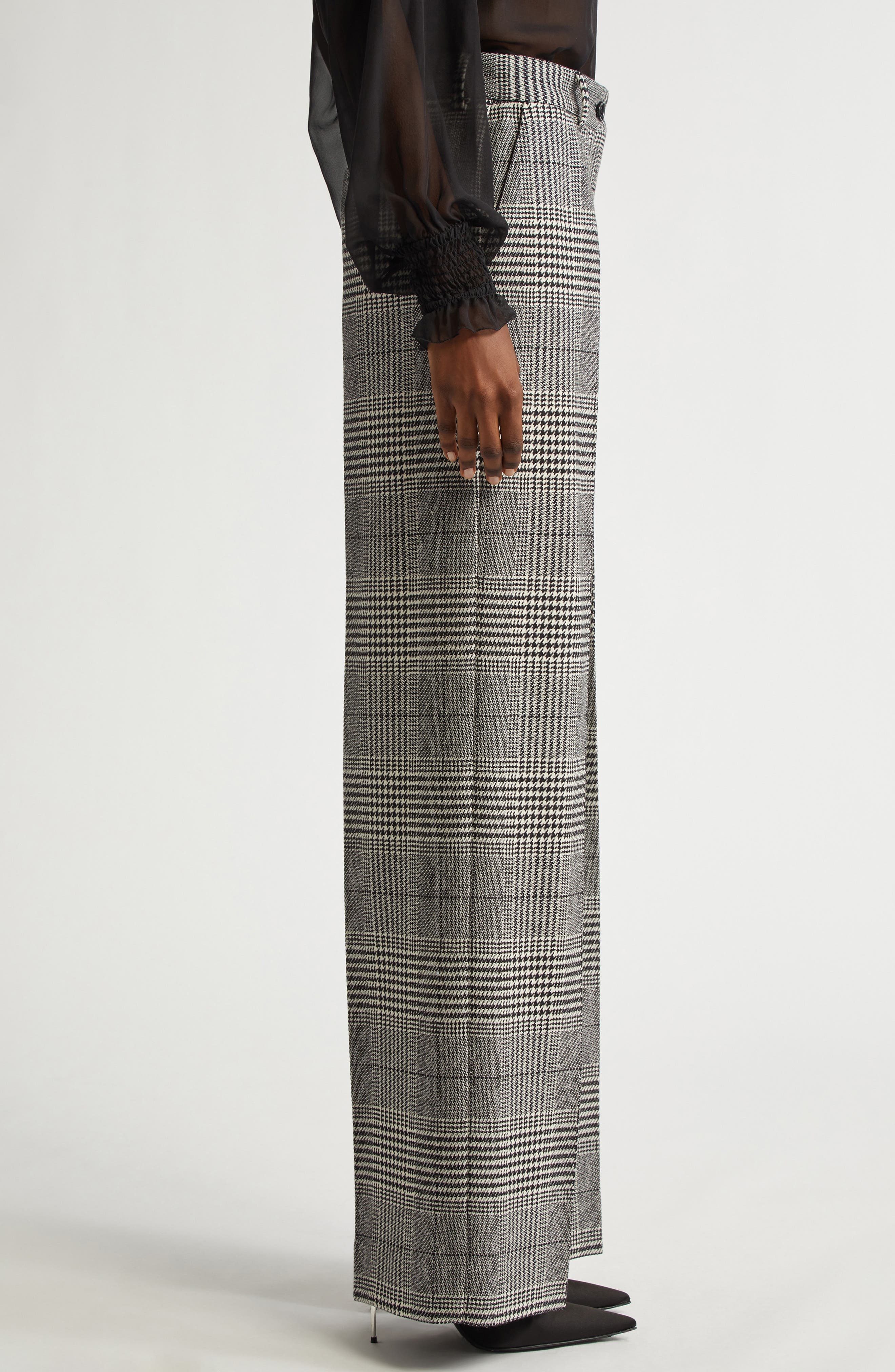 Dolce&Gabbana Houndstooth Check Wool & Cashmere Wide Leg Trousers in S8100 Quadri-Check-Tartan at No - 4