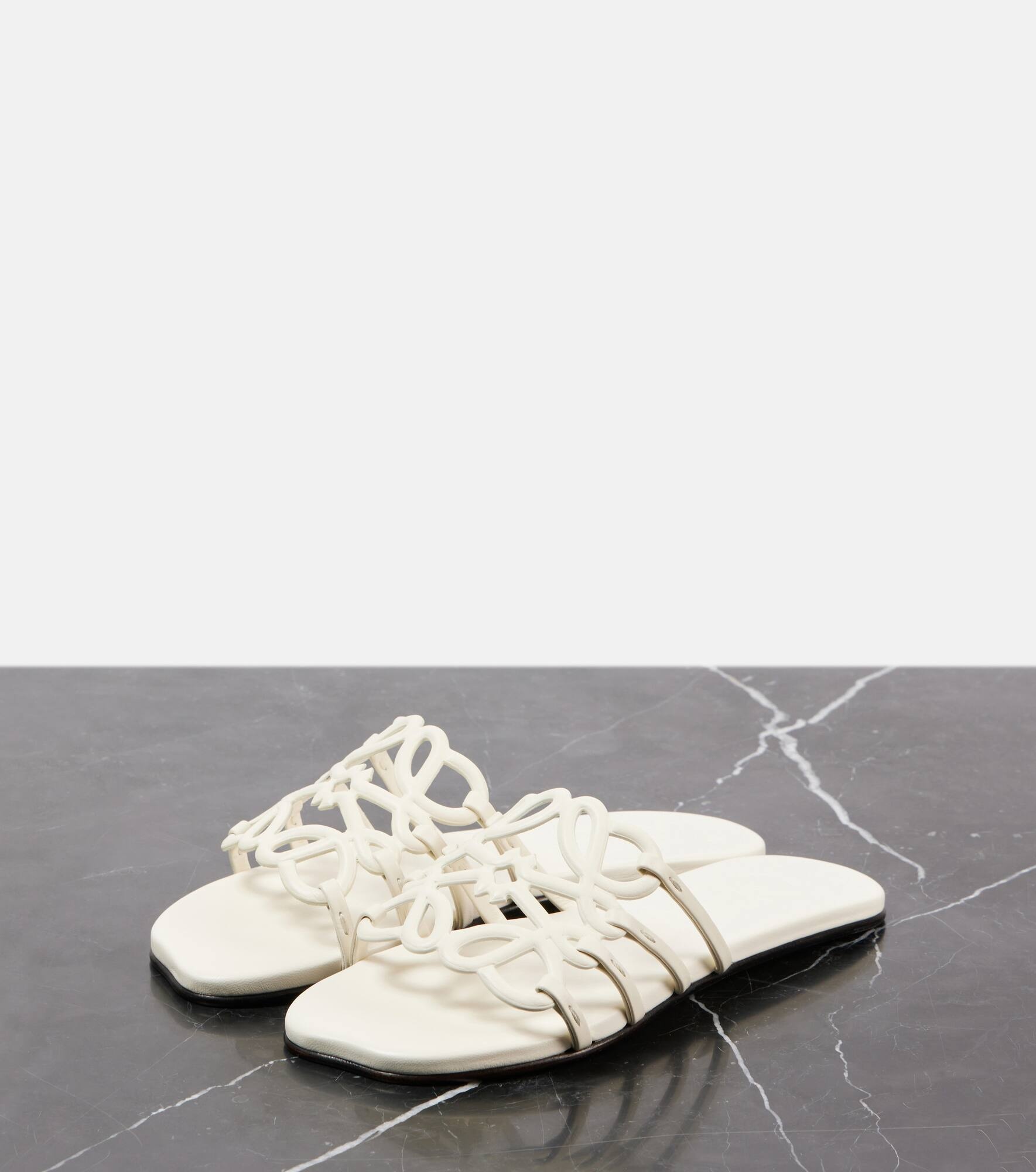 Petal Anagram leather slides - 4