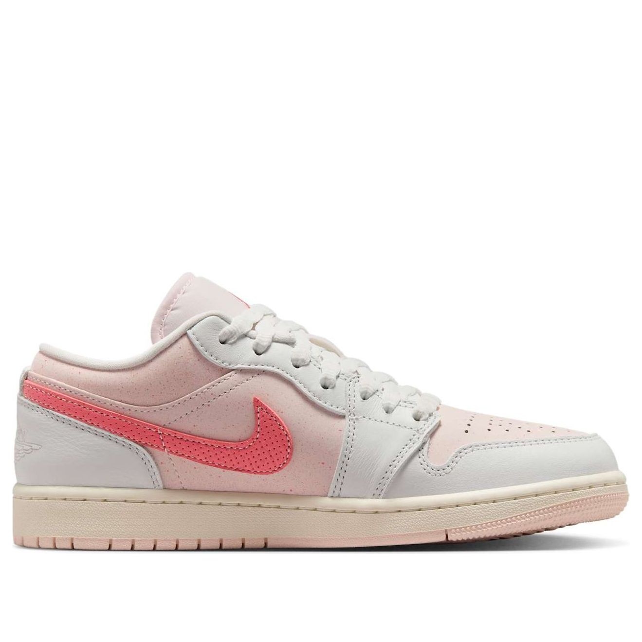 (WMNS) Air Jordan 1 Low SE 'Strawberry Milkshake' IB8156-133 - 2