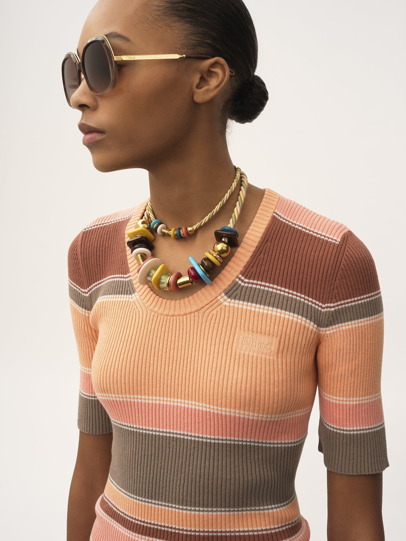 ELBOW-SLEEVE FITTED LOGO TOP IN COTTON KNIT 6