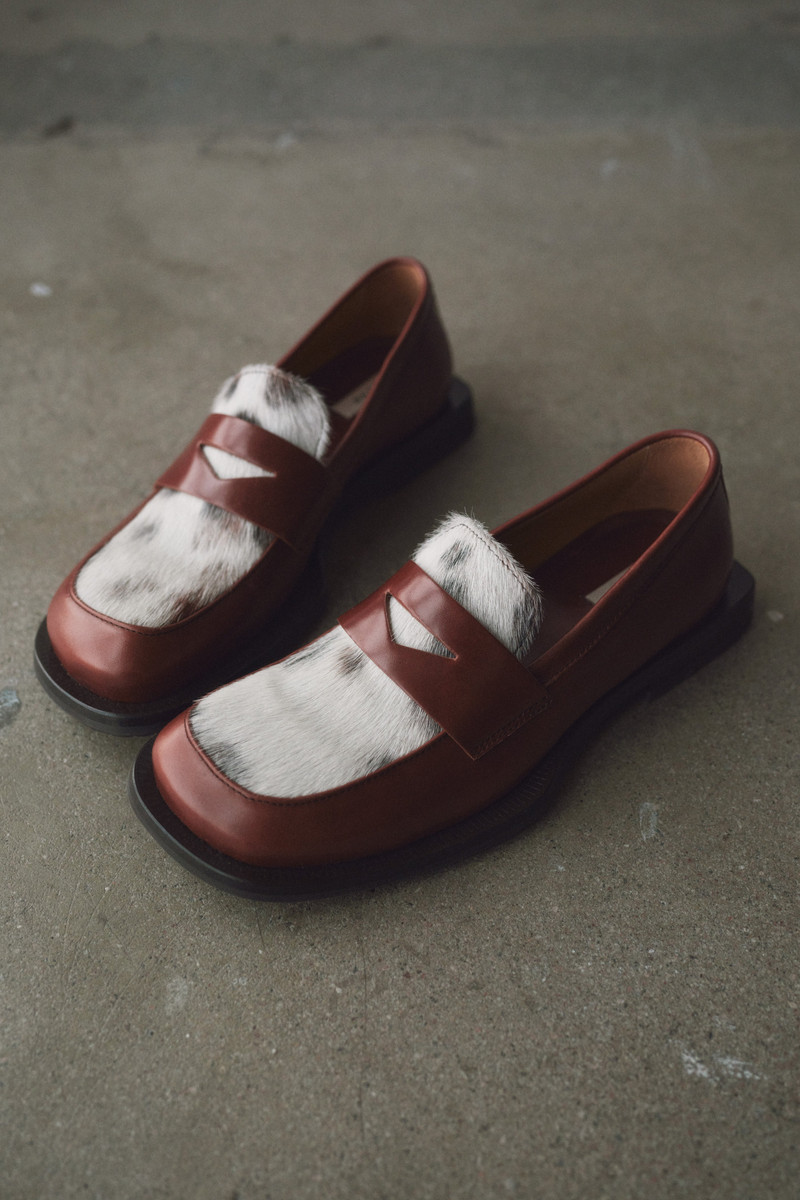 SAVANT MAHOGANY CALF-HAIR LEATHER 8