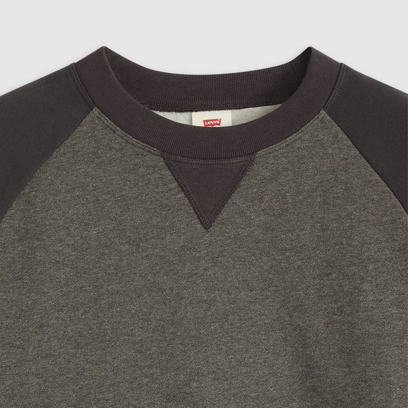 RED TAB™ CREWNECK SWEATSHIRT 6