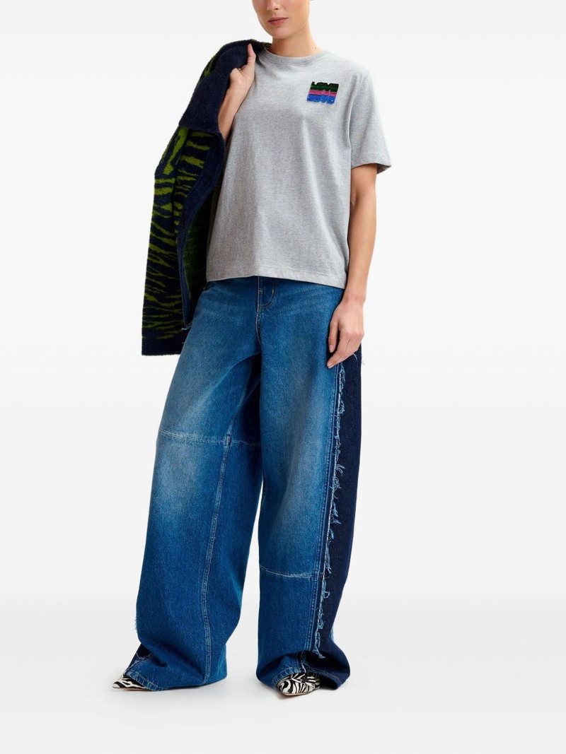 ESSENTIEL ANTWERP logo-embellishment T-shirt outlook