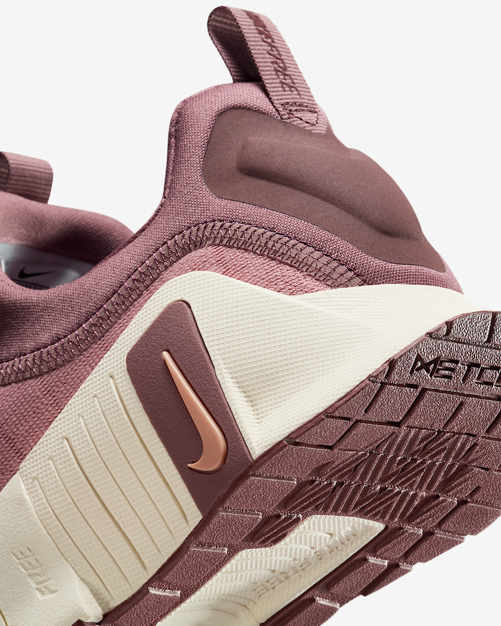 Nike Free Metcon 6 Women's Workout Shoes - 8