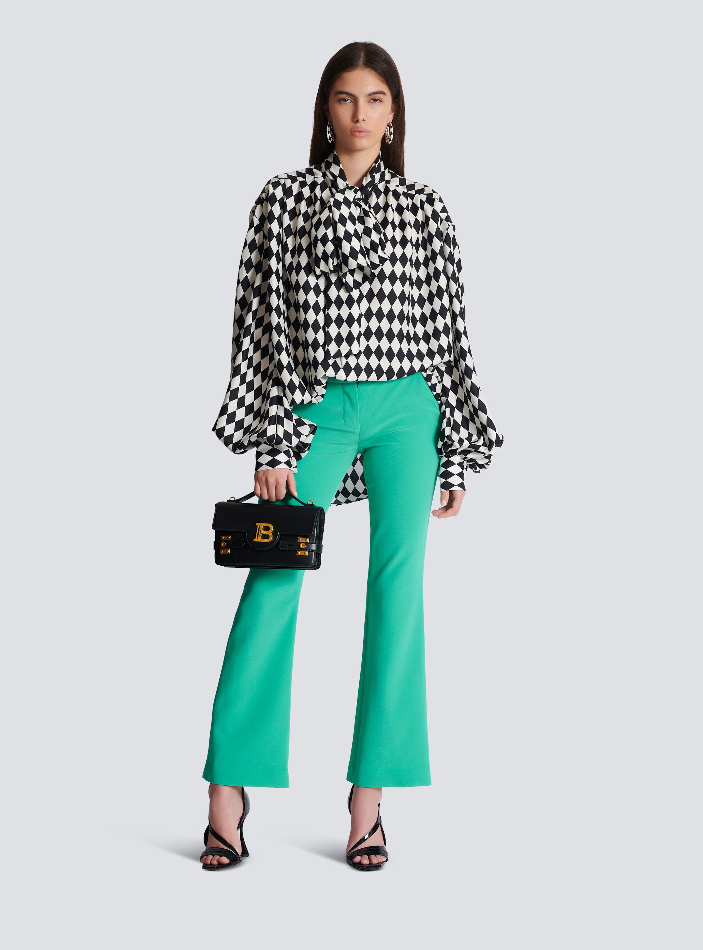 Pussy-bow shirt with Diamond print - 2