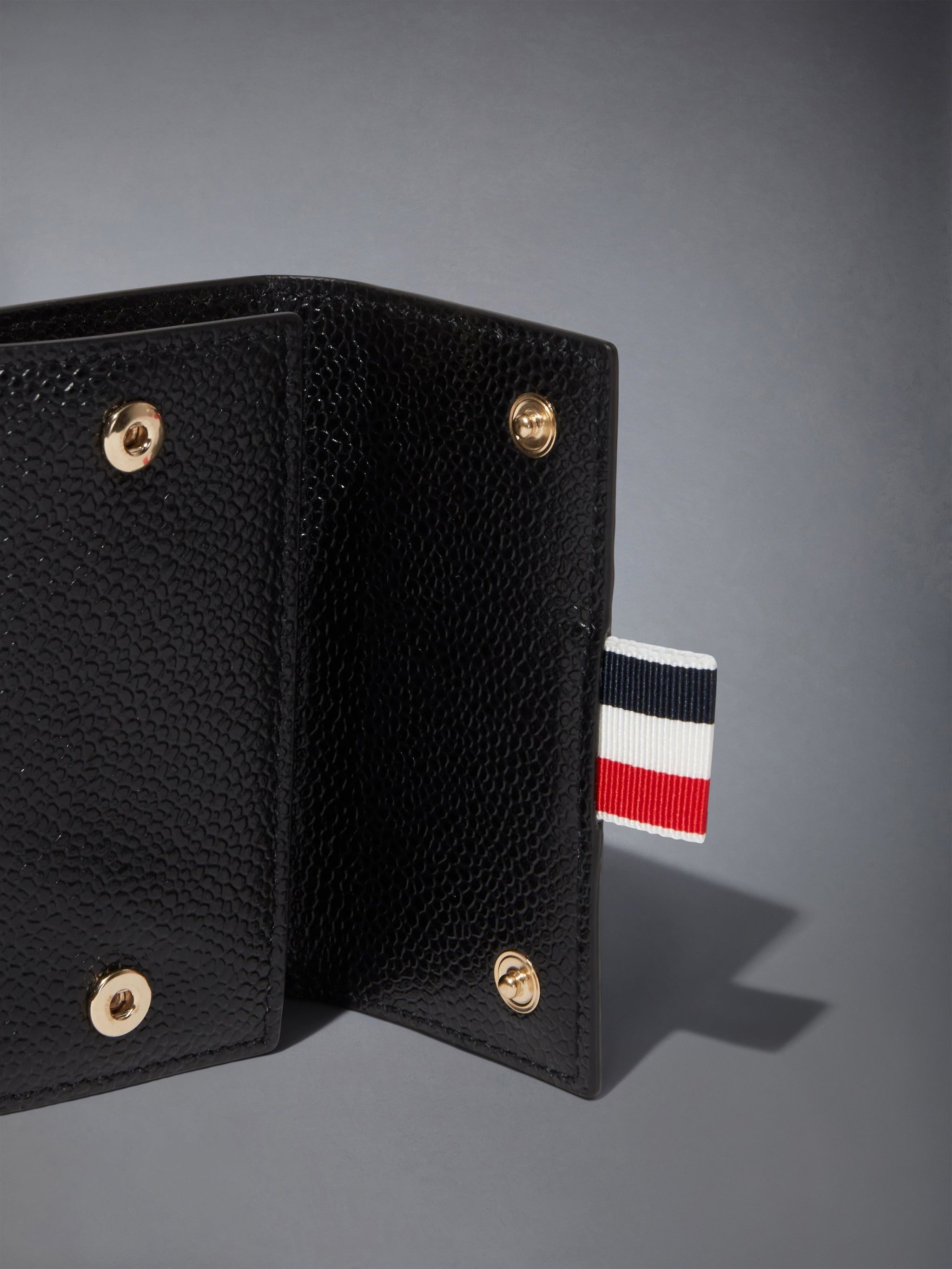 PEBBLE GRAIN KEY HOLDER - 4