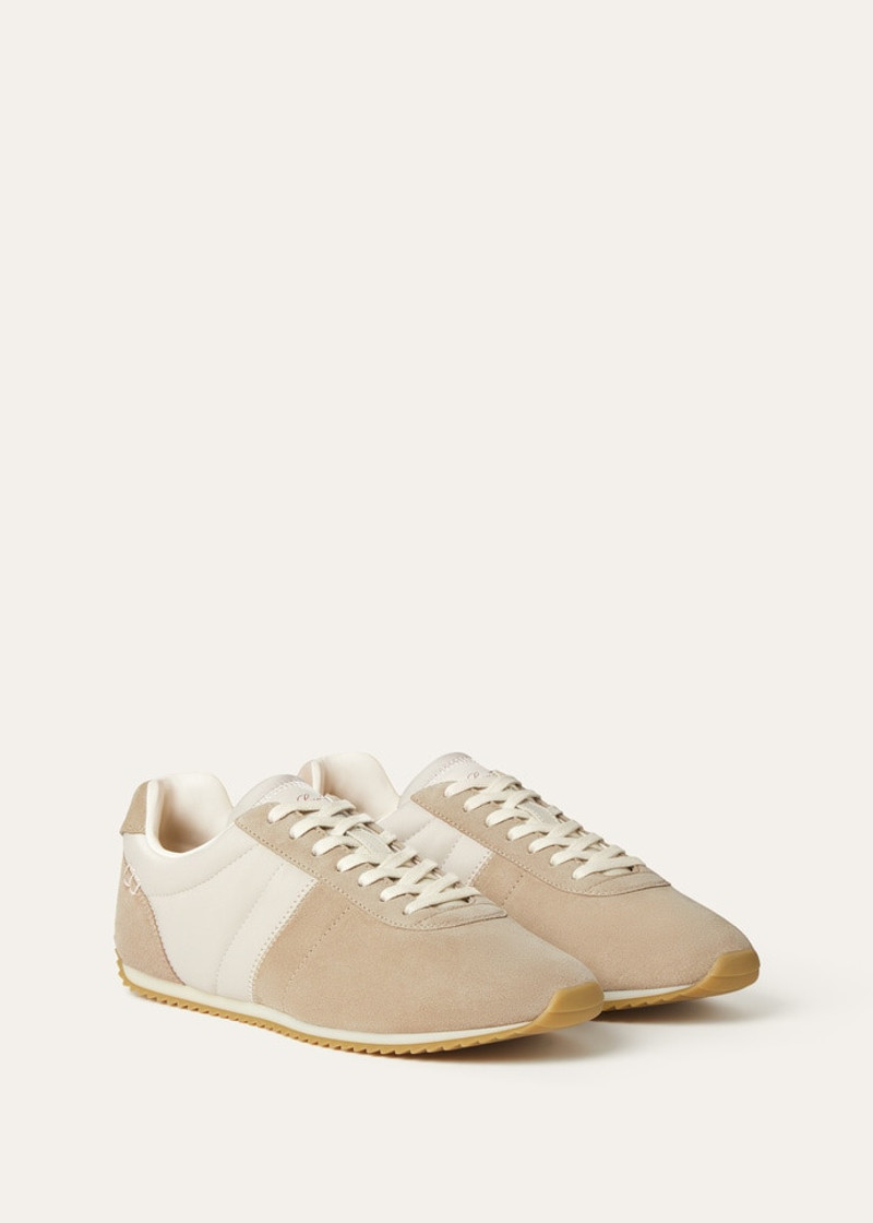 Fast Walk Sneaker 3