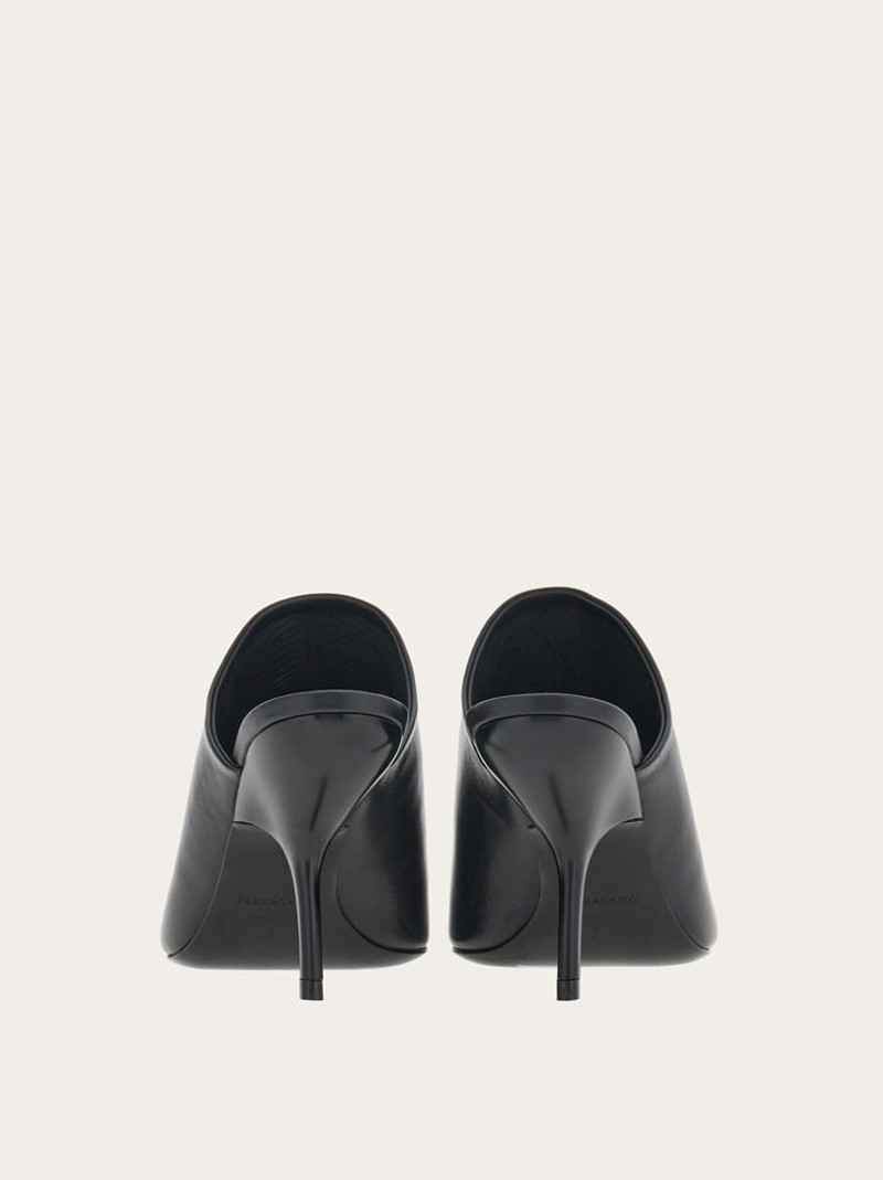 OPEN-TOE SLIDE 4
