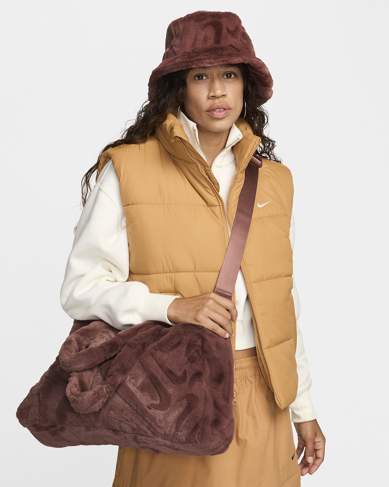 Nike Sportswear Faux Fur Tote (10L) 1