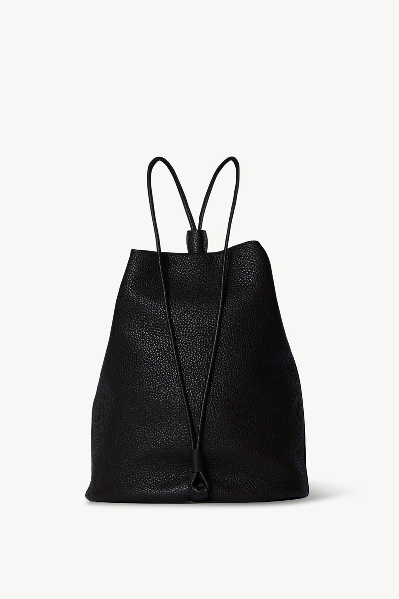 Joe Backpack in Leather 3