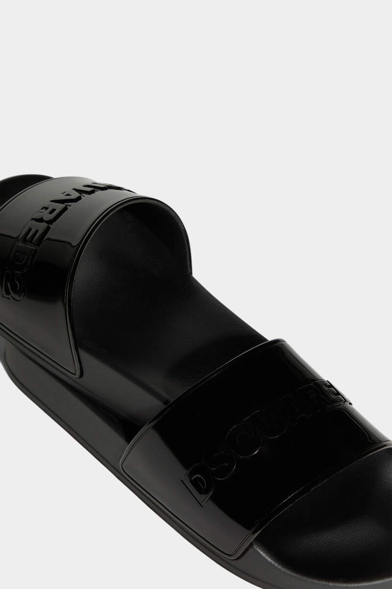 DSQUARED2 LOGO SLIDES 5