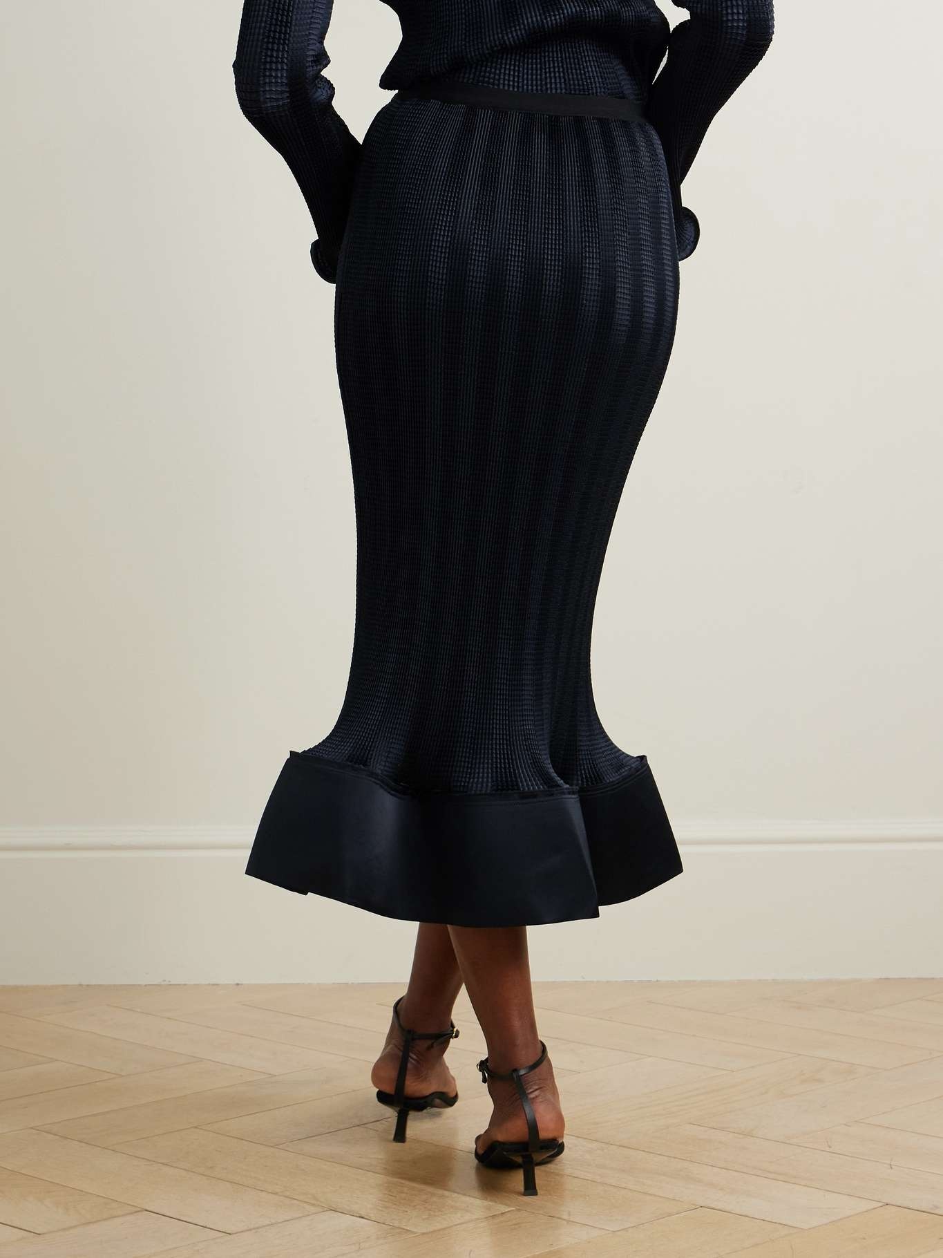 Hollis shirred satin midi skirt - 4