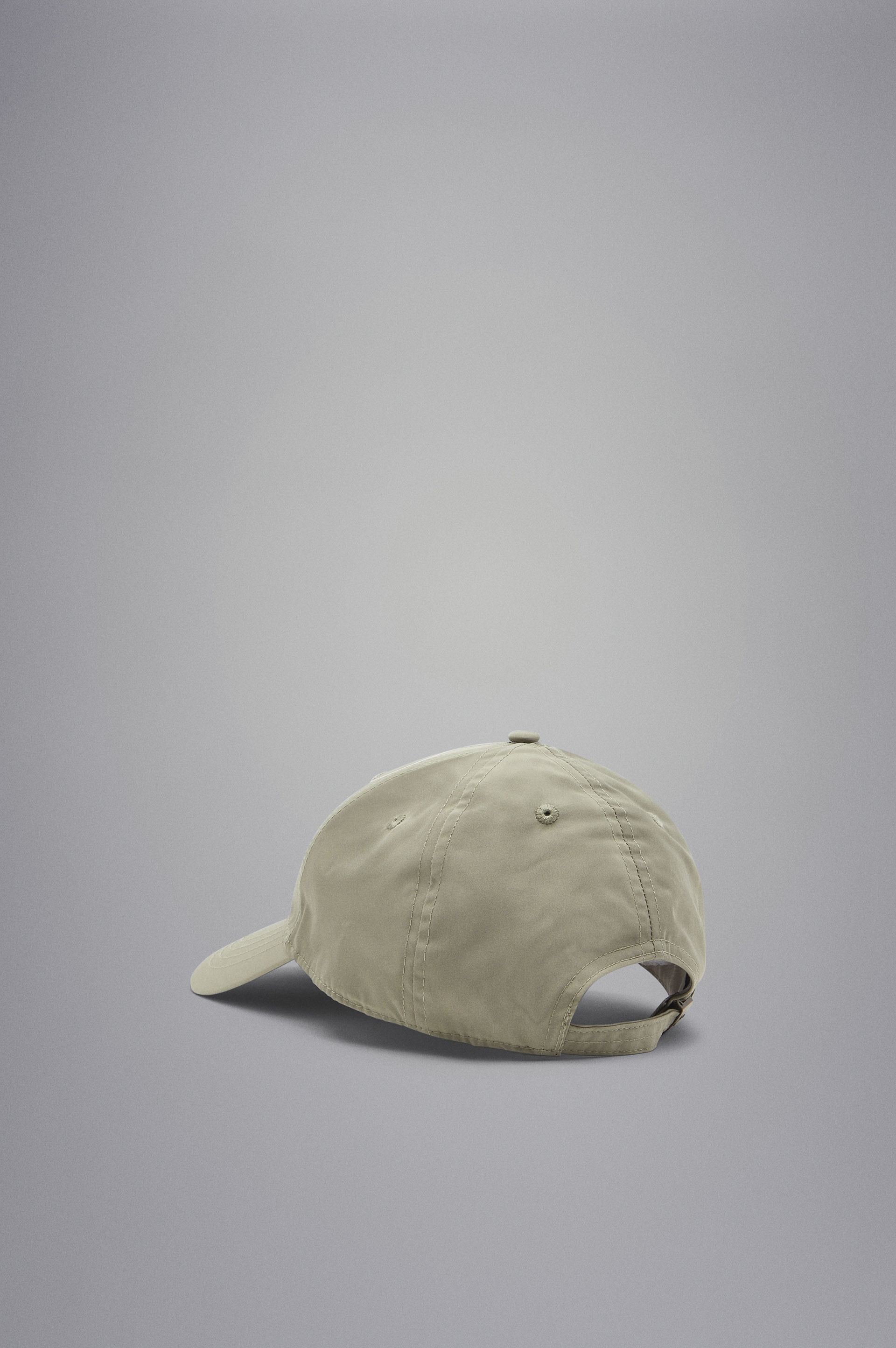 BASEBALL CAP WITH NAUTICAL BADGE - 3