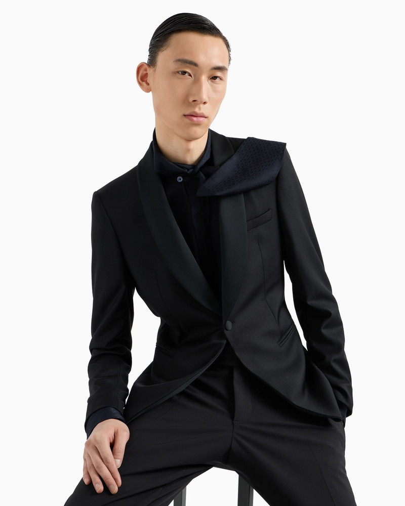 Light worsted virgin wool single-breasted jacket with satin shawl lapels 6