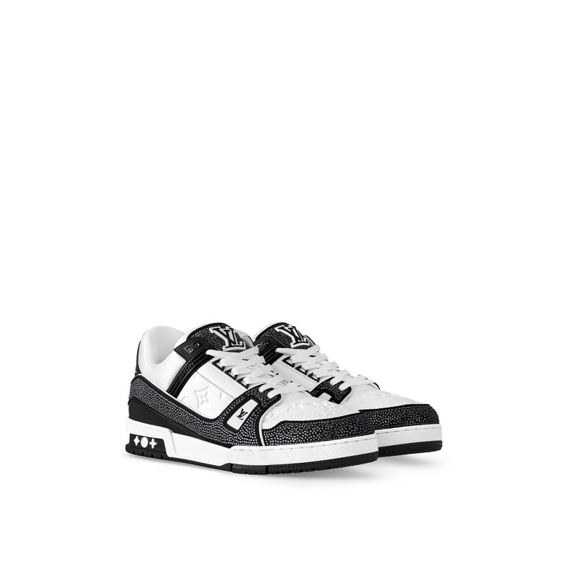 LV Trainer Sneaker 2