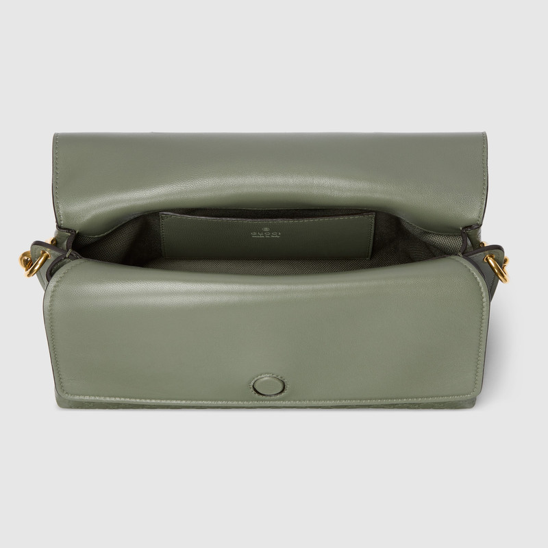Medium shoulder bag with chain 9