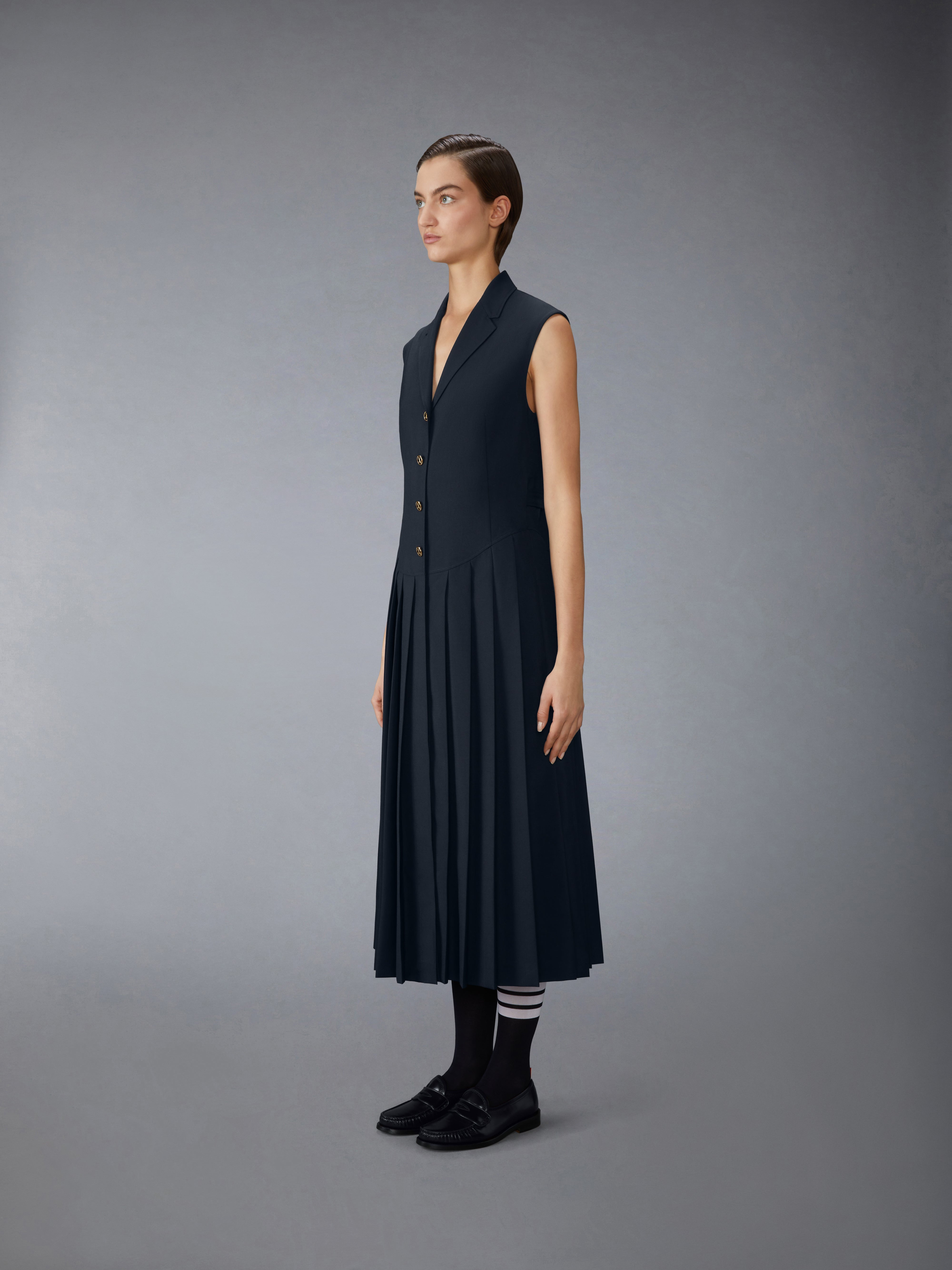SCHOOL UNIFORM PLEATED DRESS - 3