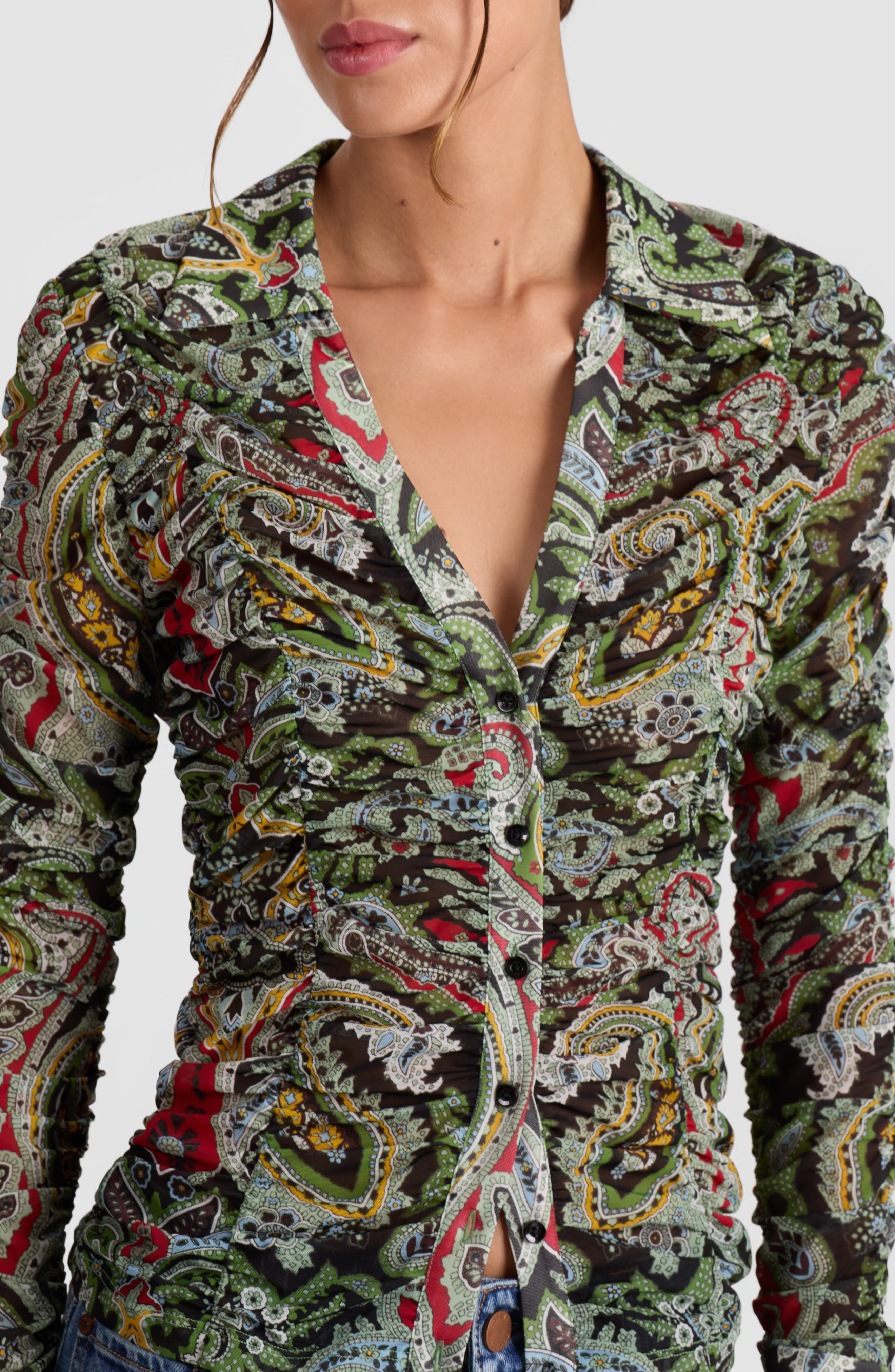 Alice + Olivia Portia Paisley Center Ruched Button-Up Shirt in Paisley Poem at Nordstrom - 4
