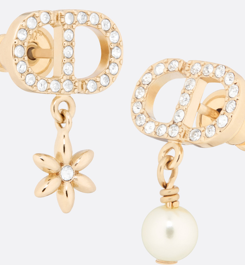 Petit CD Daisy Earrings 5