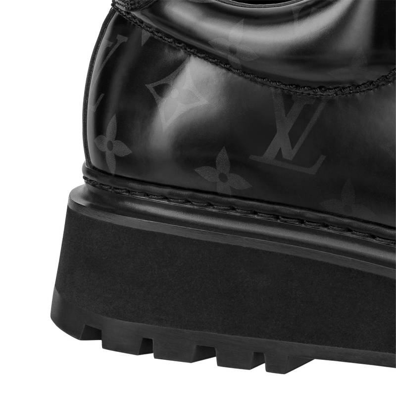 Louis Vuitton Abbesses Derby outlook