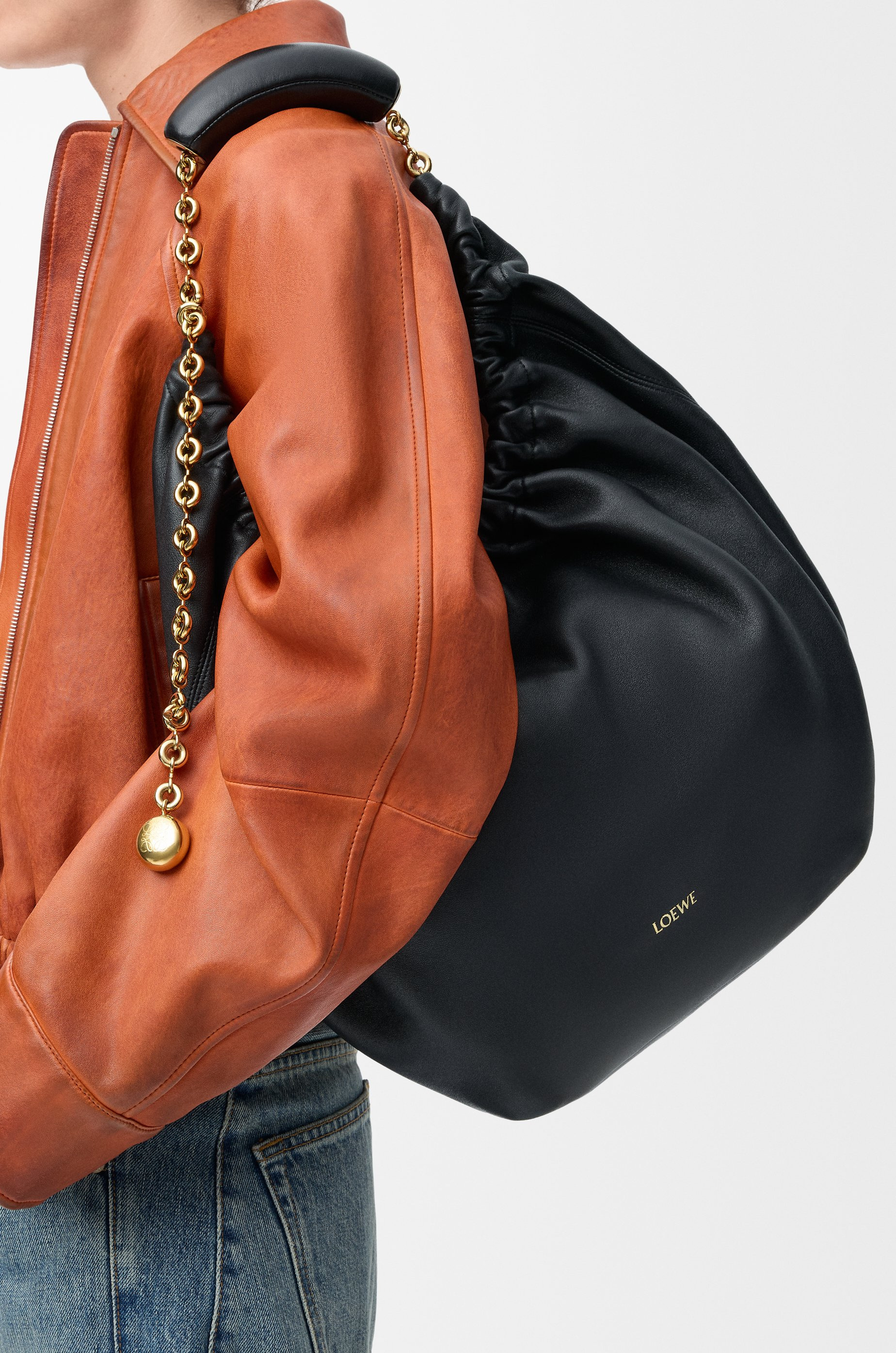 Medium Squeeze bag in nappa lambskin - 2