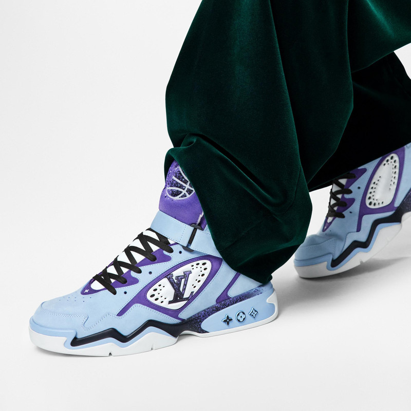 Louis Vuitton LV Trainer 2 Sneaker outlook