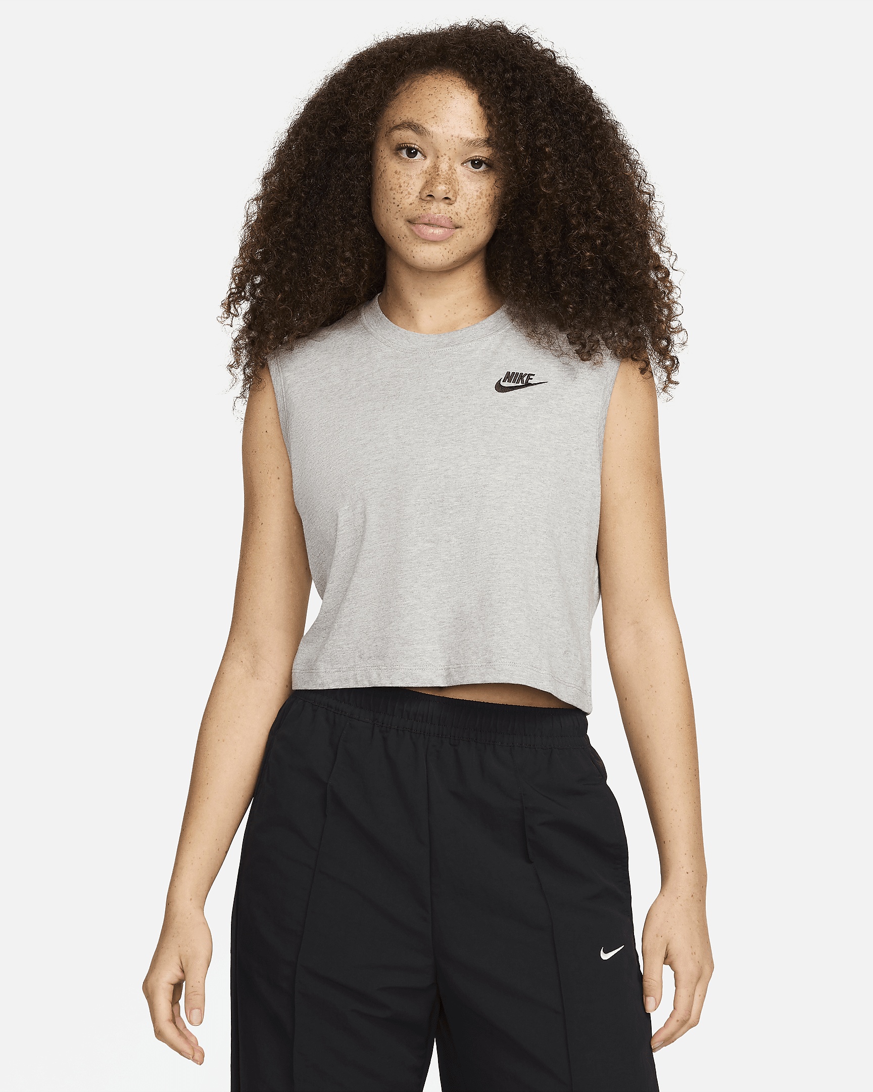 Nike Sportswear Club Women's Sleeveless Cropped Top - 1