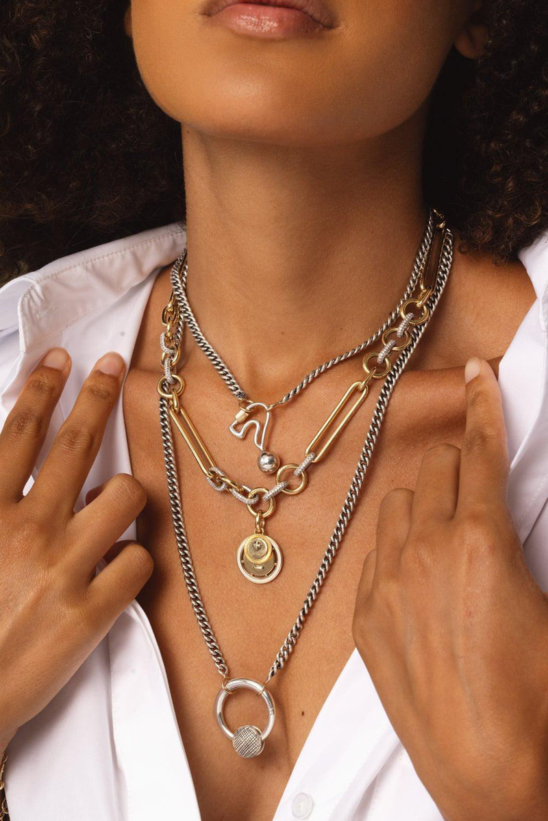 FOUNDRAE Oversized Mixed Clip Chain Necklace outlook
