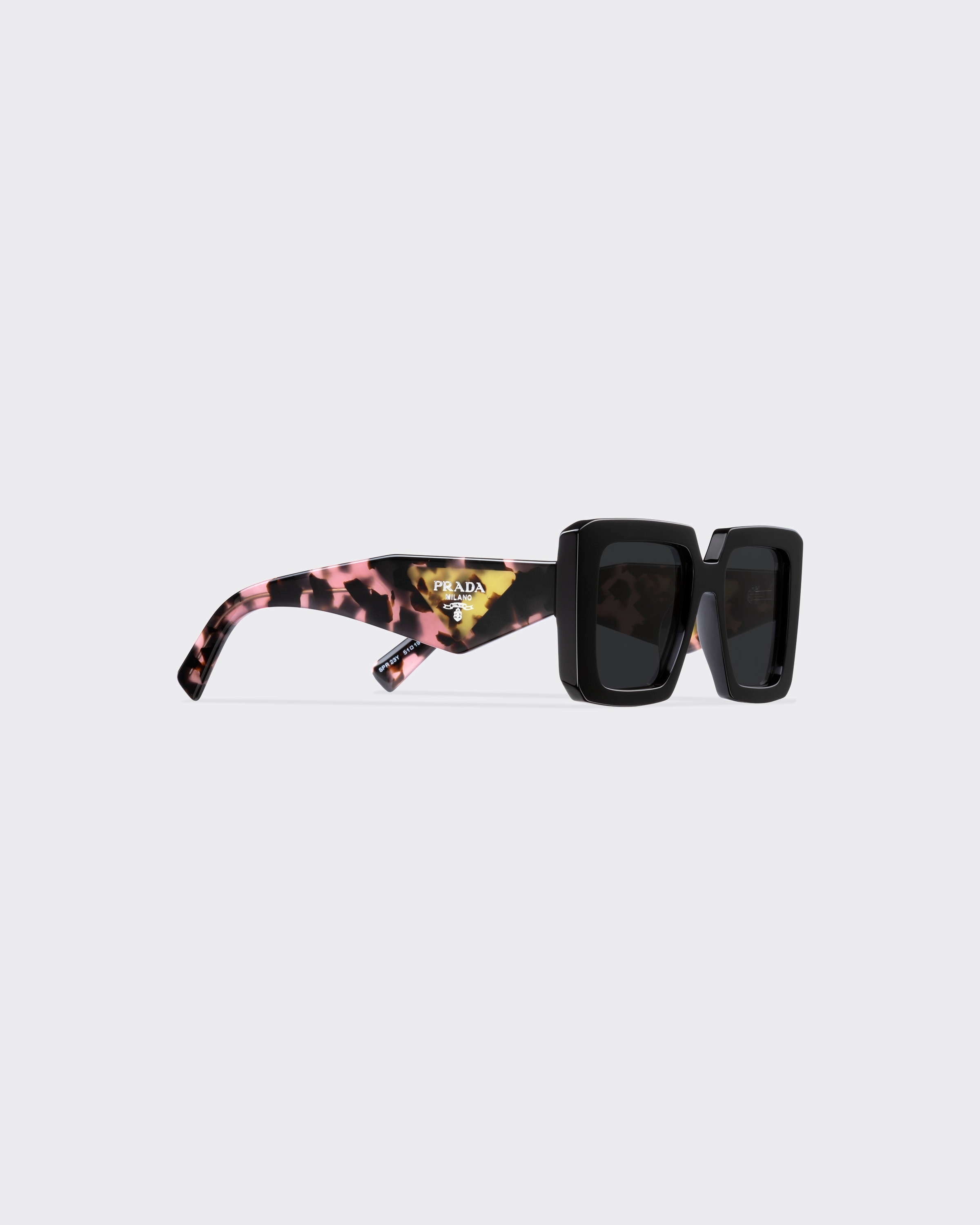 Sunglasses with Prada logo - 3