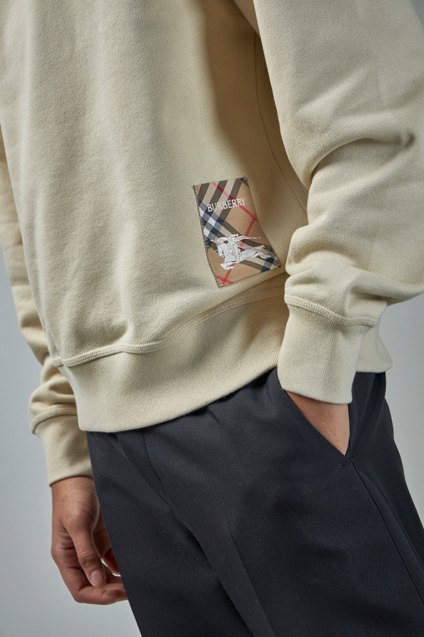 Check Label Cotton Sweatshirt - 4