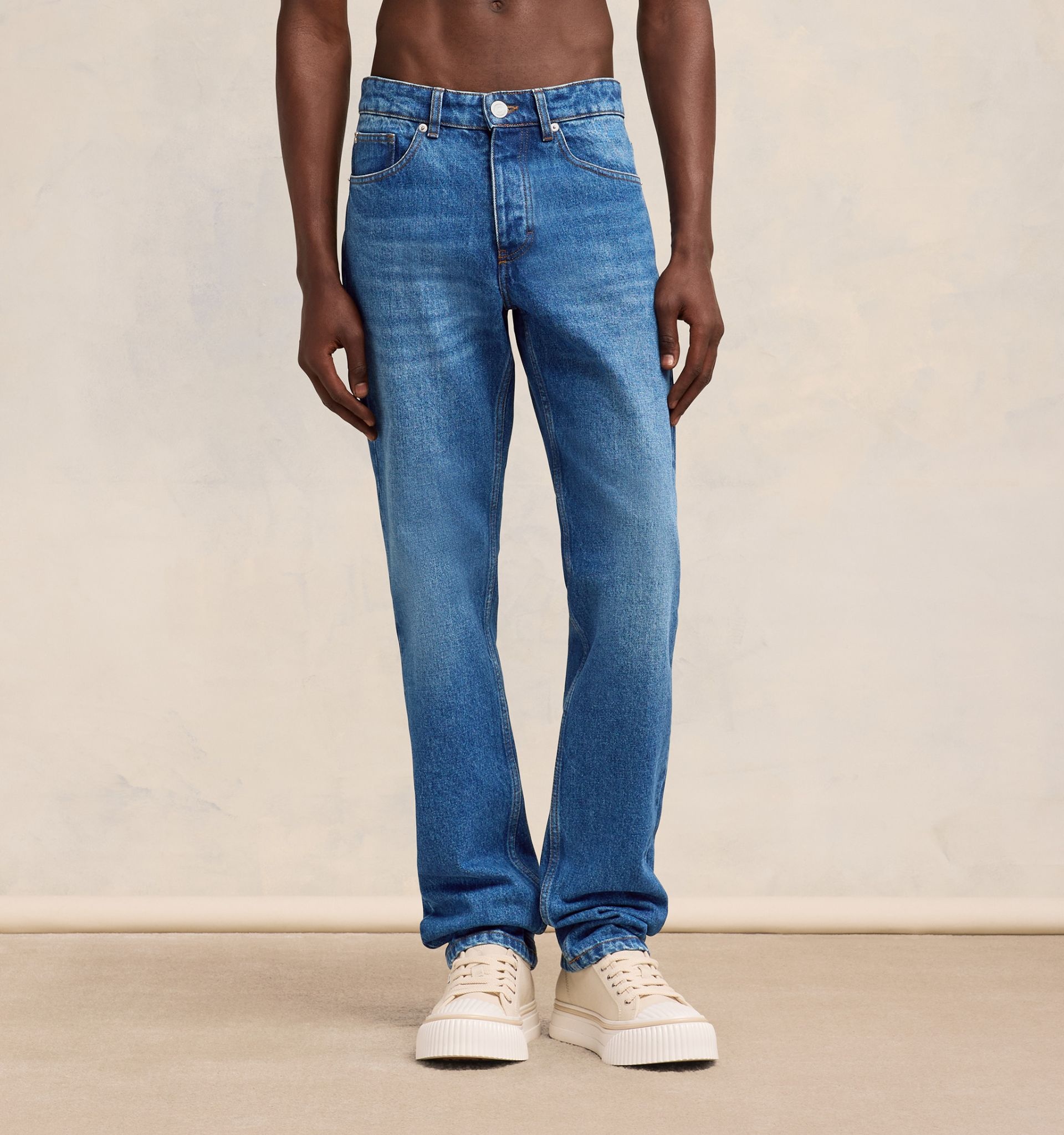 Classic Fit Jeans - 6