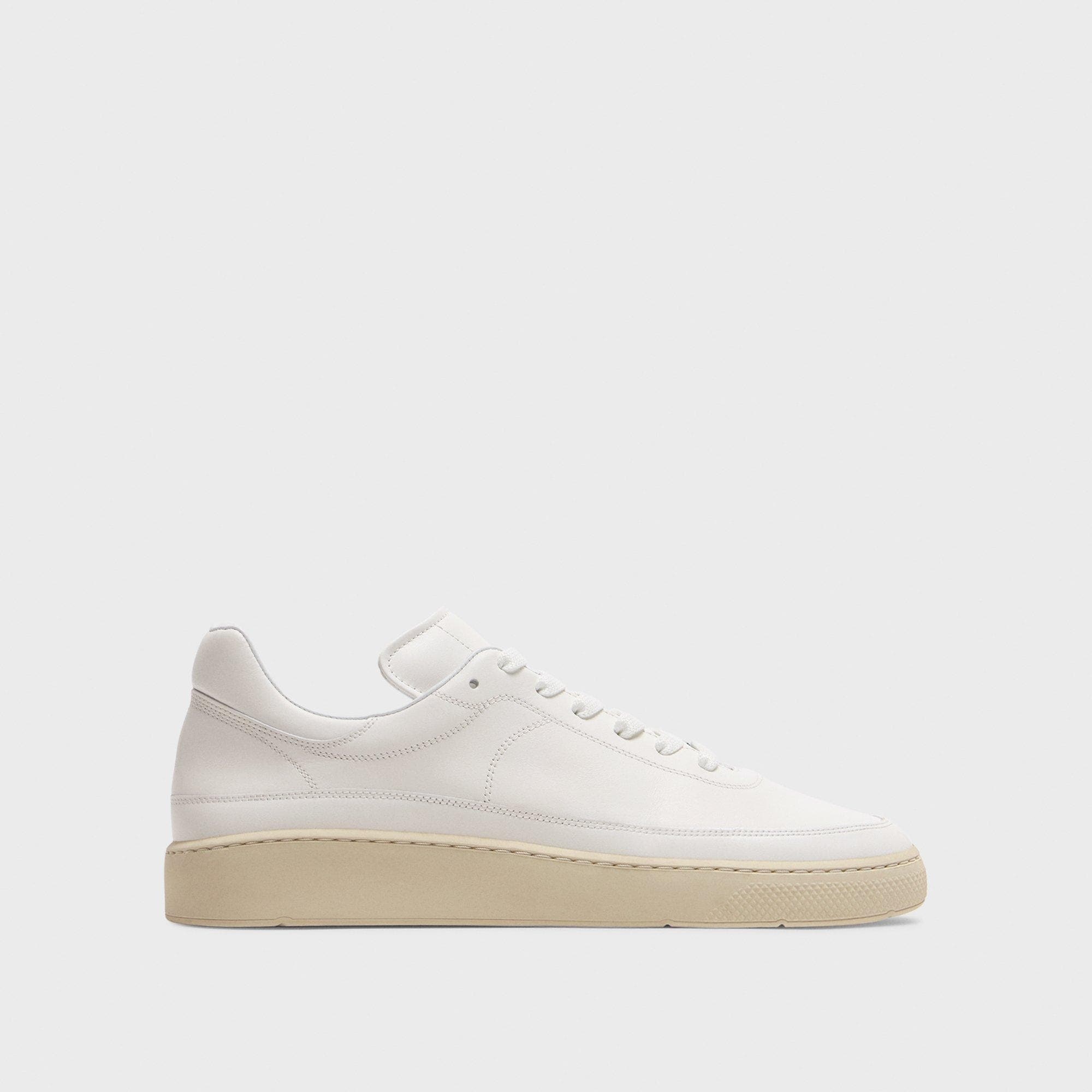 Sneaker in Leather - 1