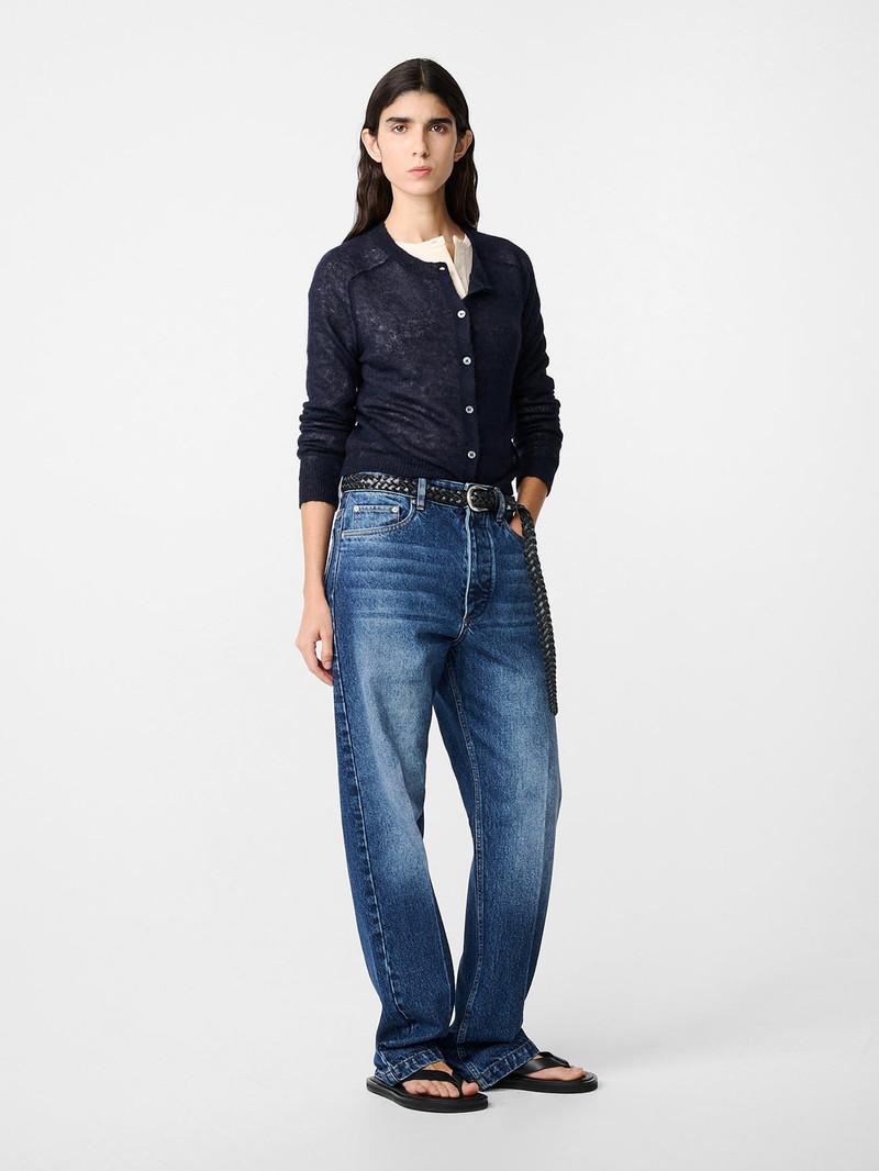 Iska Knit 5