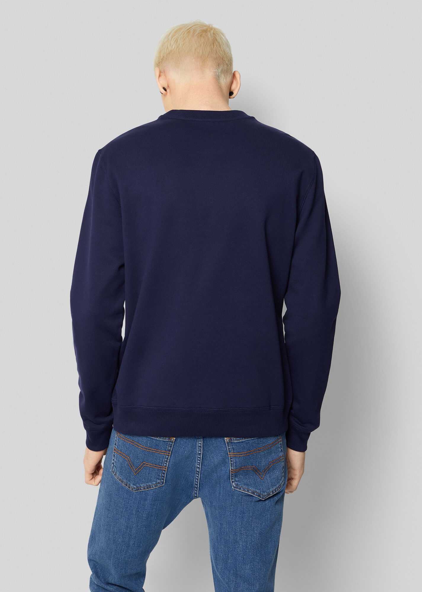 Embroidered GV Signature Sweatshirt - 3