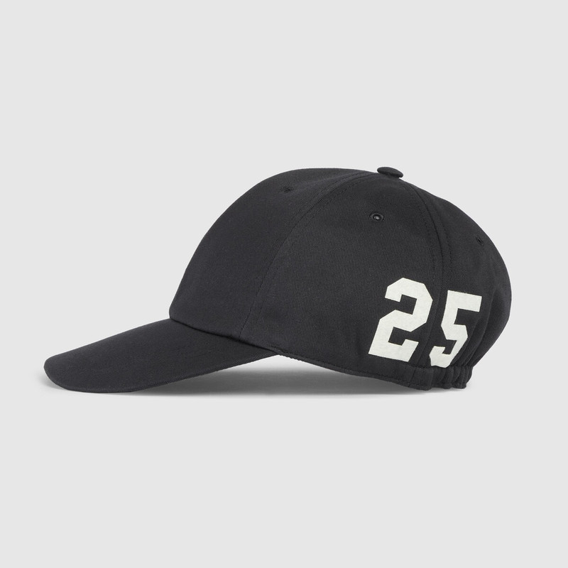 GUCCI Cotton canvas baseball hat with Gucci patch outlook