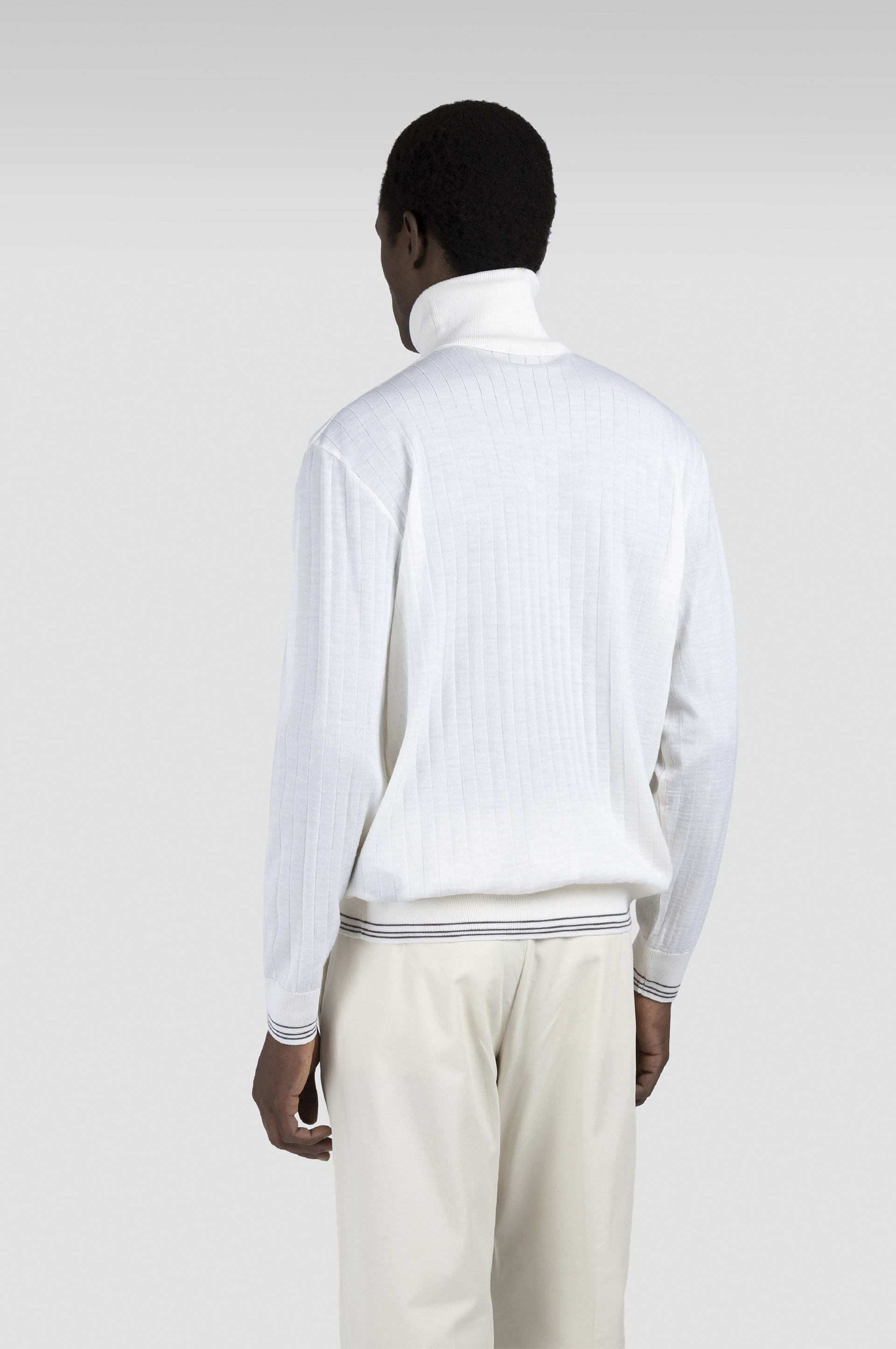 WOOL AND CASHMERE TURTLENECK SWEATER - 3